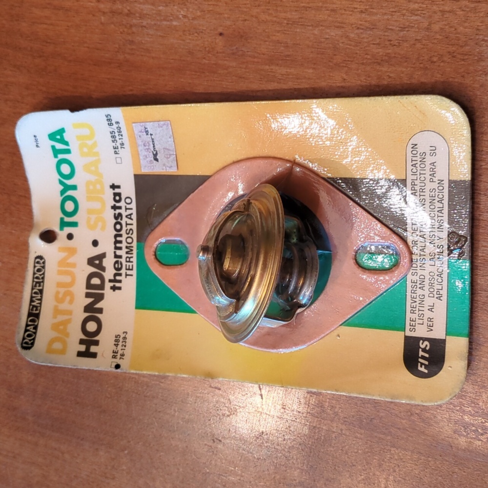 Vintage RE-485 Datsun/Subaru Thermostat